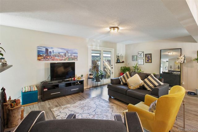 39 S Nome Street, Aurora, CO 80012