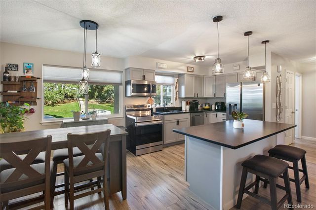 39 S Nome Street, Aurora, CO 80012