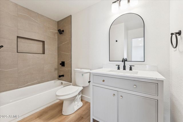 4335 E CONTESSA Street, Mesa, AZ 85205