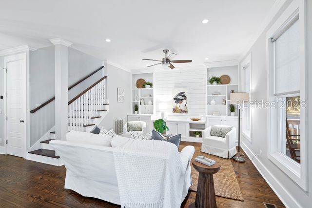 40 Celadon Dr, Ladys Island, SC 29907