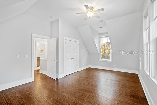 40 Celadon Dr, Ladys Island, SC 29907