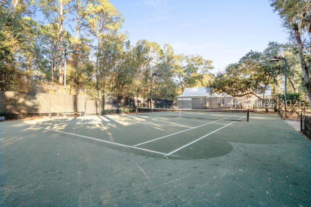 40 Celadon Dr, Ladys Island, SC 29907