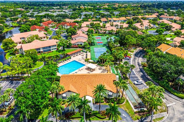 3315 Lucerne Park Drive, Greenacres, FL 33467