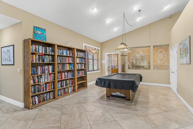 3315 Lucerne Park Drive, Greenacres, FL 33467