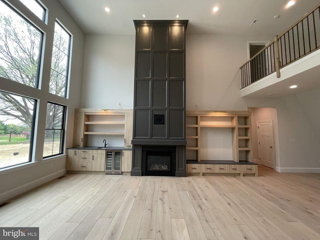 25 BERKS MONT LN, Barto, PA 19504