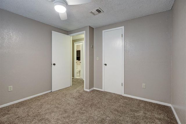 8300 S Drexel Place, Oklahoma City, OK 73159