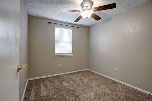 8300 S Drexel Place, Oklahoma City, OK 73159