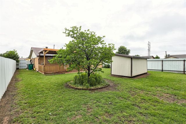 8300 S Drexel Place, Oklahoma City, OK 73159