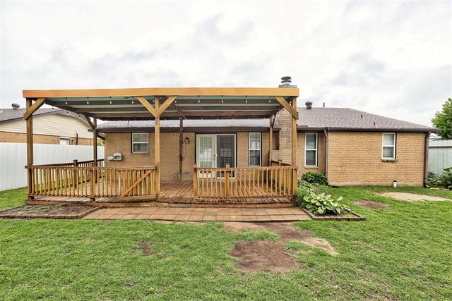 8300 S Drexel Place, Oklahoma City, OK 73159
