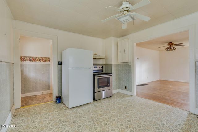 114 Maple Drive, Jonesborough, TN 37659
