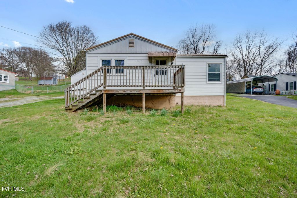 114 Maple Drive, Jonesborough, TN 37659