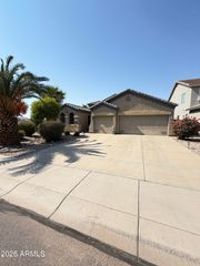 1774 W GREEN TREE Drive, San Tan Valley, AZ 85144