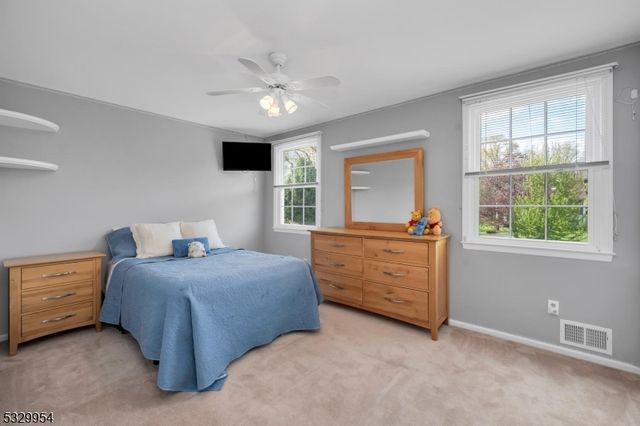 60 Kinnan Way, Bernards Twp., NJ 07920