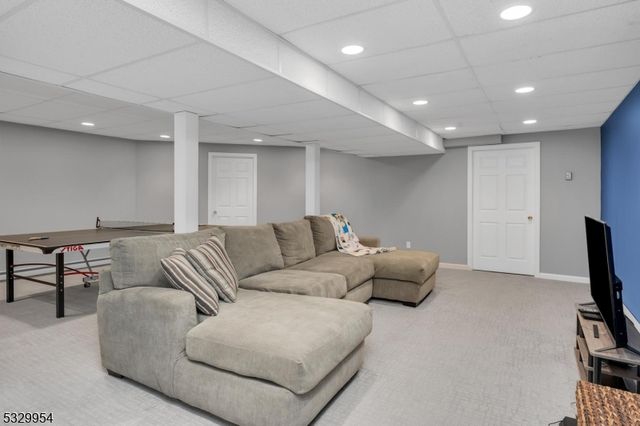 60 Kinnan Way, Bernards Twp., NJ 07920