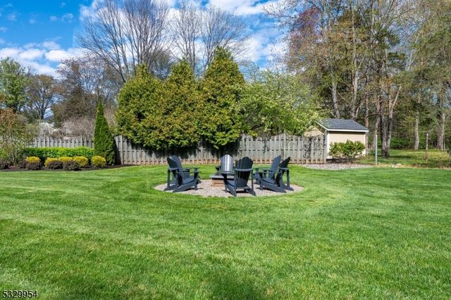 60 Kinnan Way, Bernards Twp., NJ 07920