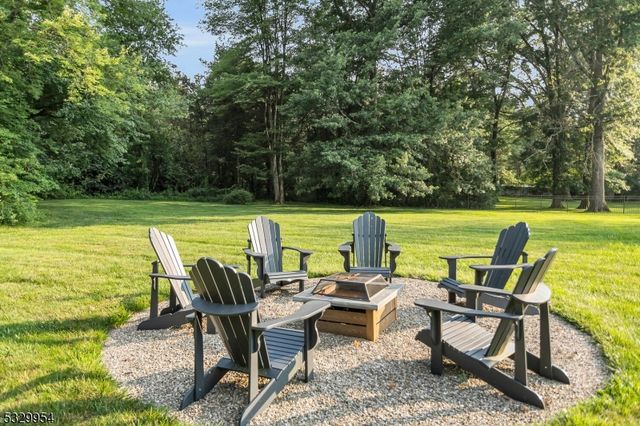 60 Kinnan Way, Bernards Twp., NJ 07920
