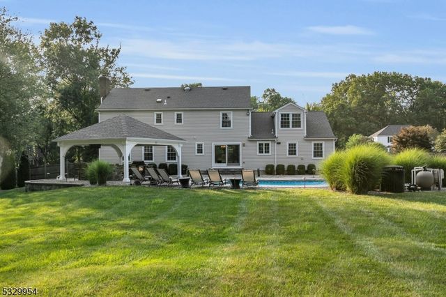 60 Kinnan Way, Bernards Twp., NJ 07920
