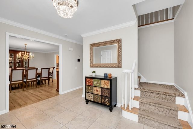 60 Kinnan Way, Bernards Twp., NJ 07920