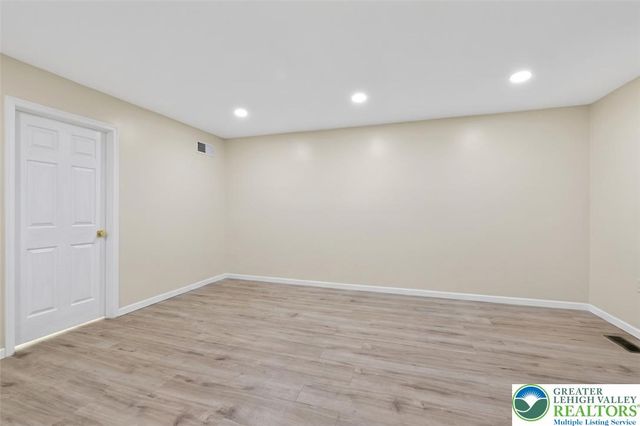 1965 Long Woods, Stroud Twp, PA 18360