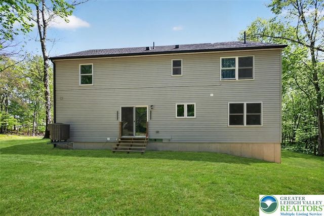 1965 Long Woods, Stroud Twp, PA 18360