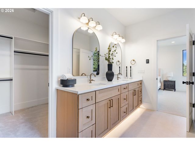 4306 Nw 140TH Way, Vancouver, WA 98685