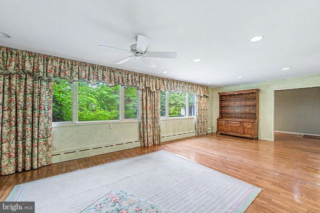 30 EVELYN AVE, Vineland, NJ 08360