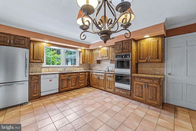 30 EVELYN AVE, Vineland, NJ 08360