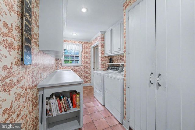 30 EVELYN AVE, Vineland, NJ 08360