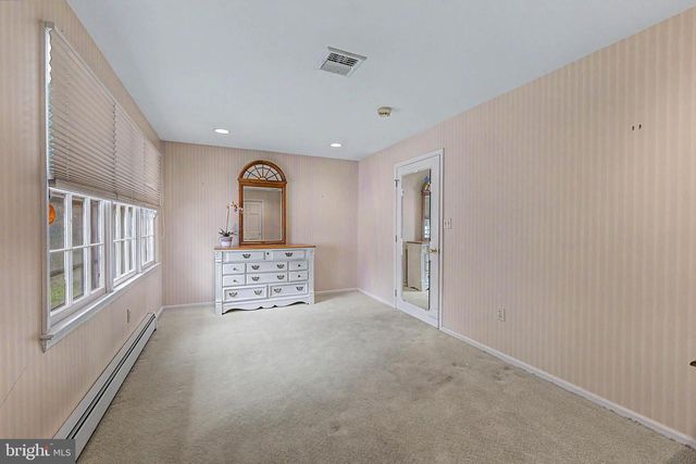 30 EVELYN AVE, Vineland, NJ 08360