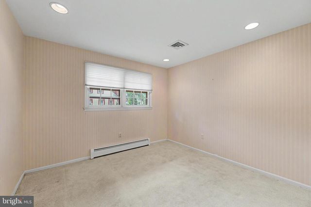 30 EVELYN AVE, Vineland, NJ 08360