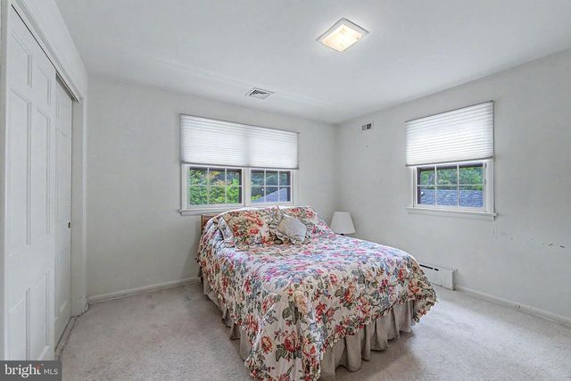 30 EVELYN AVE, Vineland, NJ 08360