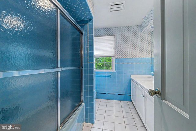 30 EVELYN AVE, Vineland, NJ 08360