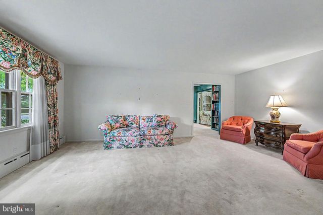 30 EVELYN AVE, Vineland, NJ 08360