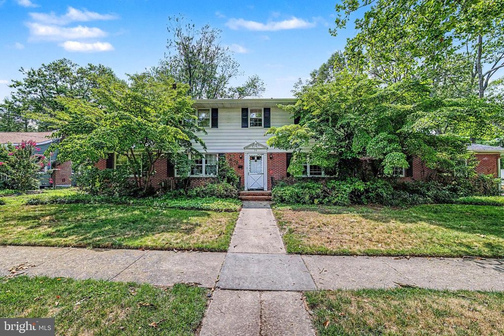 30 EVELYN AVE, Vineland, NJ 08360