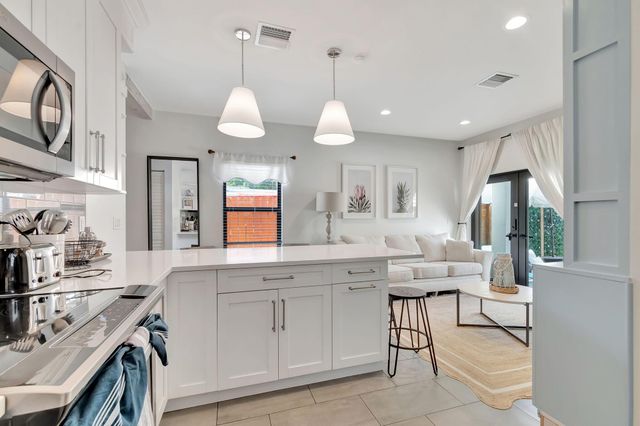 113 S L Street, Lake Worth Beach, FL 33460