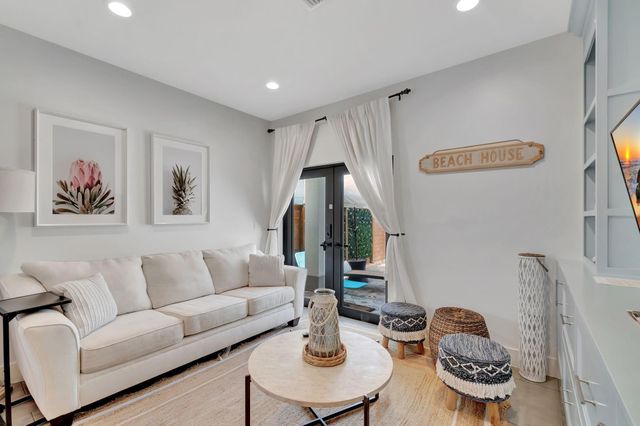 113 S L Street, Lake Worth Beach, FL 33460