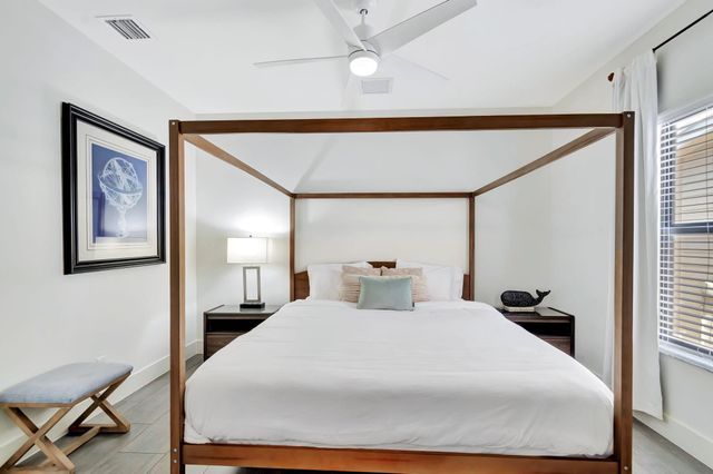 113 S L Street, Lake Worth Beach, FL 33460
