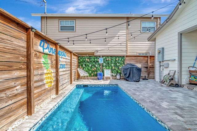 113 S L Street, Lake Worth Beach, FL 33460