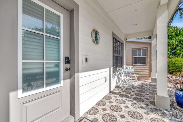 113 S L Street, Lake Worth Beach, FL 33460