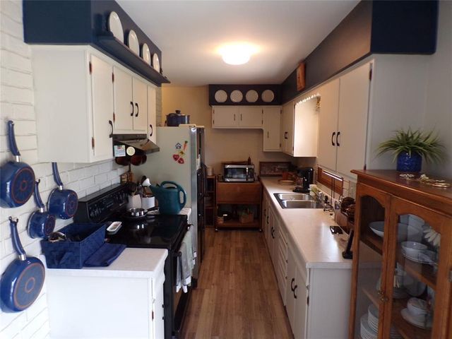 3045 Wedgewood Avenue, Eau Claire, WI 54703