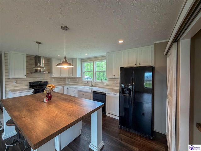 58 Limestone Lane, Rineyville, KY 40162