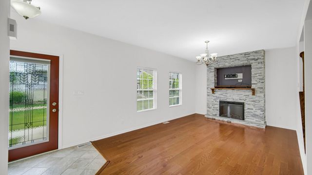12772 Rutledge Place, Crown Point, IN 46307