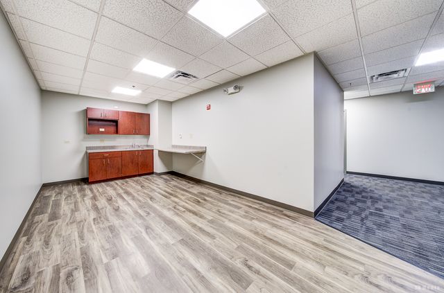 18927 Hickory Creek Drive, Mokena, IL 60448