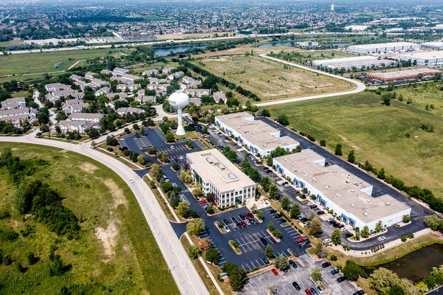 18927 Hickory Creek Drive, Mokena, IL 60448