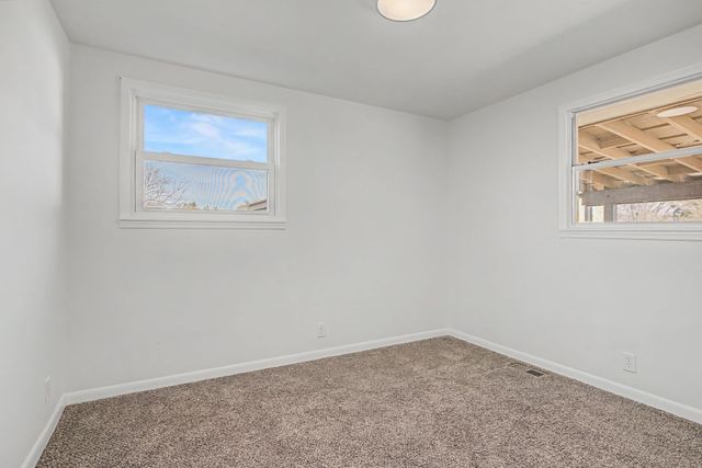 240 Swift Dr, Goodlettsville, TN 37072