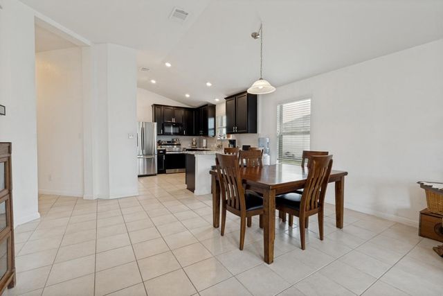 1618 Woodlands DR, Kyle, TX 78640