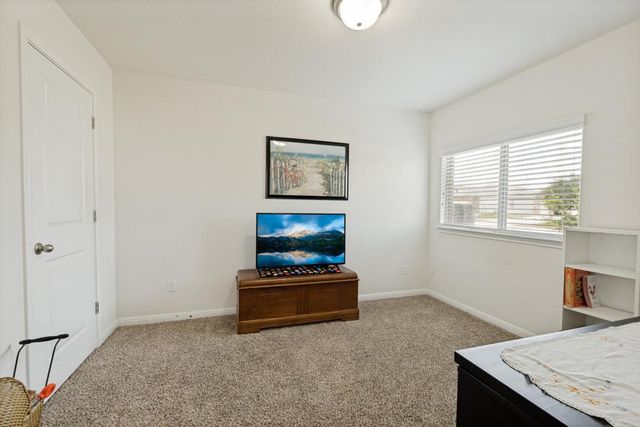 1618 Woodlands DR, Kyle, TX 78640