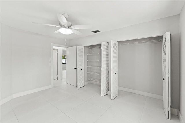 20221 NW 8th Street, Pembroke Pines, FL 33029