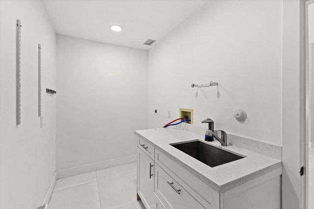 20221 NW 8th Street, Pembroke Pines, FL 33029