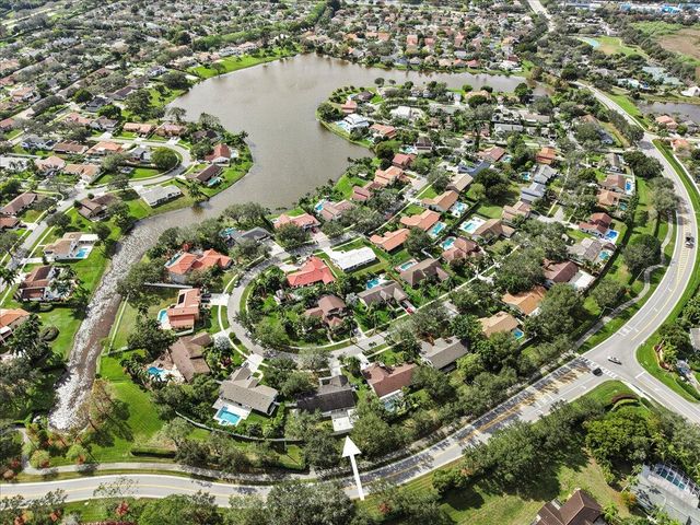 20221 NW 8th Street, Pembroke Pines, FL 33029